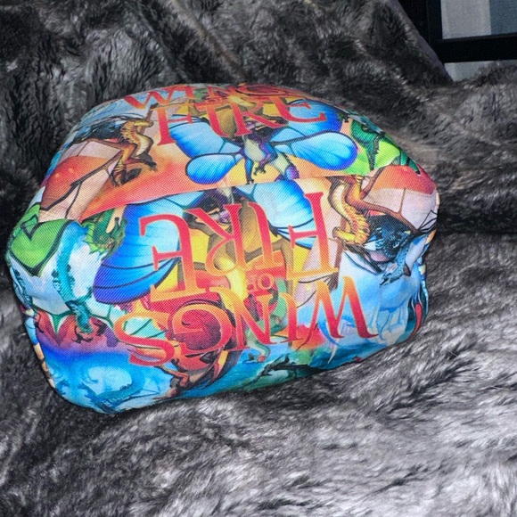 Wings of Fire Lunchbox - Picture 5 of 6